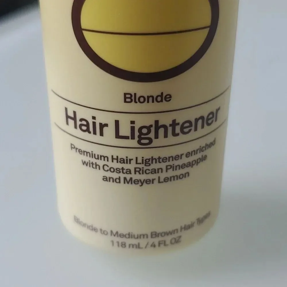 Brand new Sun Bum Hair Lightener - Blonde - Picture 2 of 8